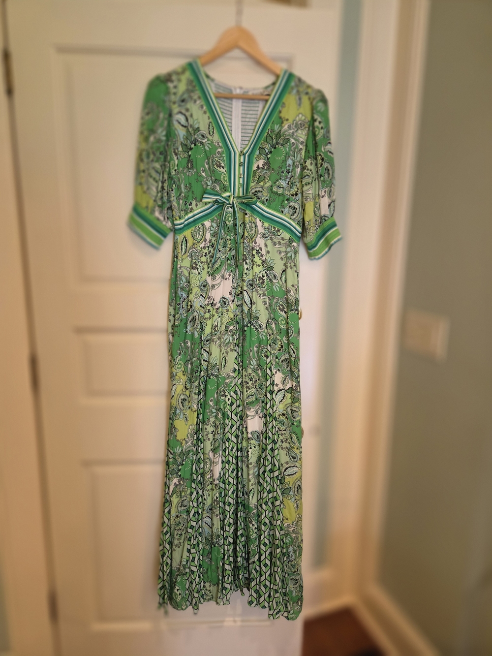 Hale Bob Green Multi‑Print V‑Neck Tie‑Front Maxi Dress